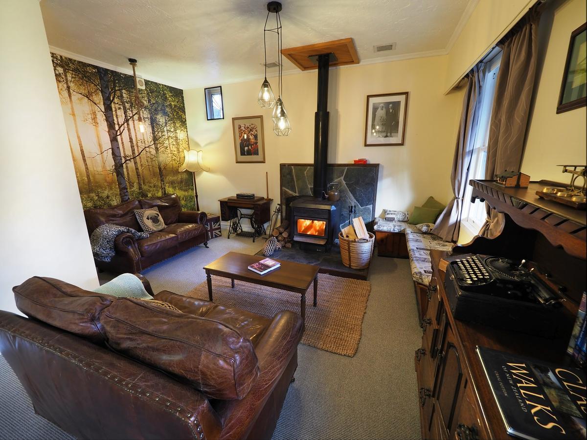 The Ferry Bed & Breakfast Queenstown Exterior foto